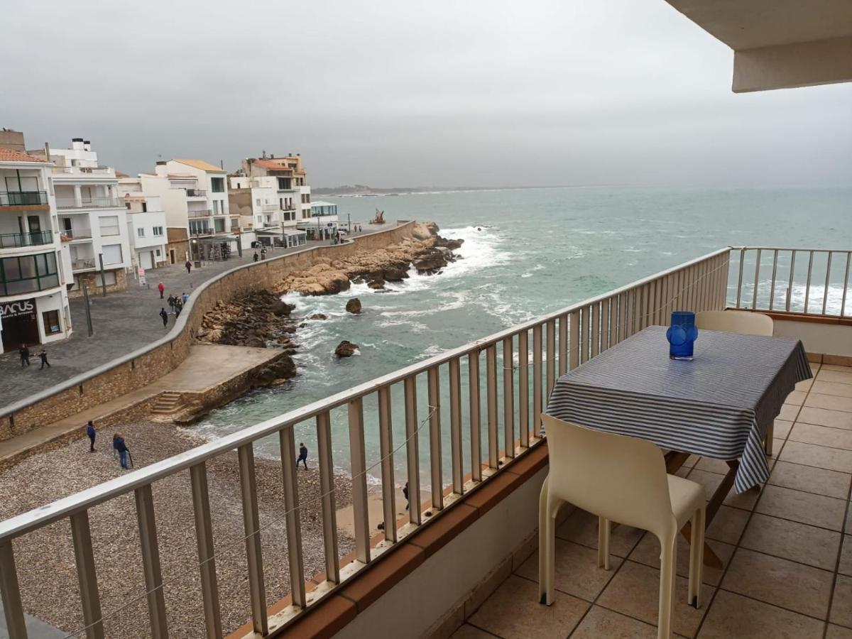 Port De'N Perris Daire L' Escala Dış mekan fotoğraf